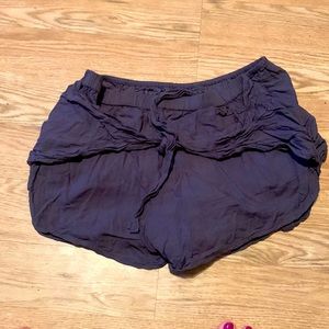 Large womens lightly worn shorts
